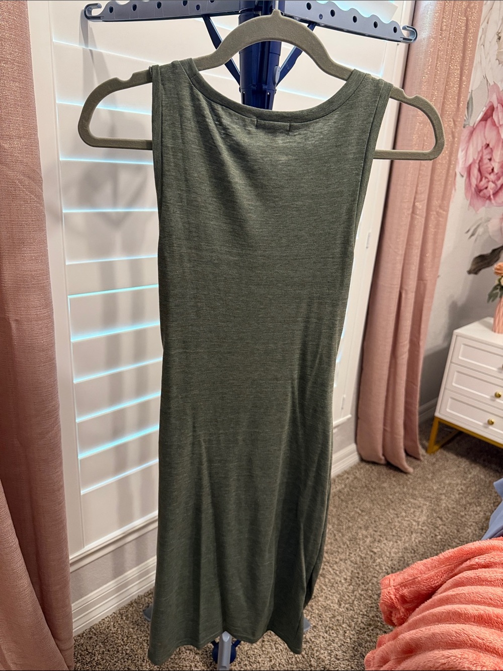 Leith Olive Green Crewneck Tank Top - Picture 4 of 5